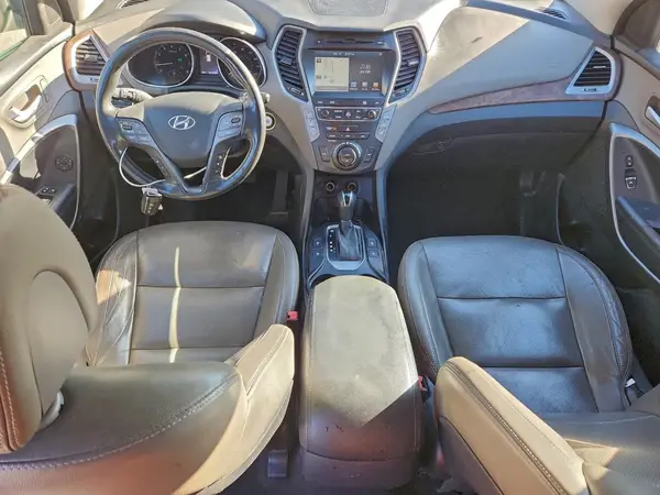 KM8SR4HF4HU245687 2017 HYUNDAI SANTA FE - Image 8