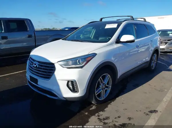 KM8SR4HF4HU251182 2017 HYUNDAI SANTA FE - Image 2