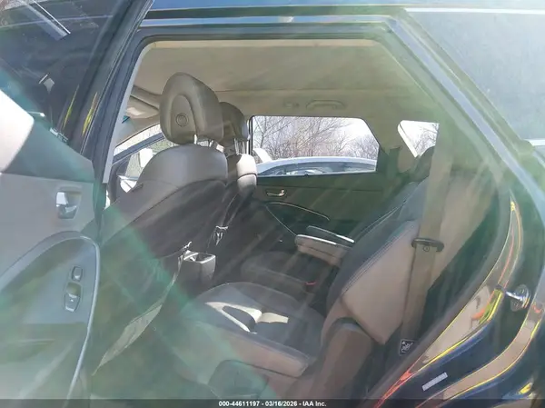KM8SR4HF4JU290182 2018 HYUNDAI SANTA FE - Image 8