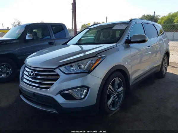 KM8SR4HF5GU145421 2016 HYUNDAI SANTA FE - Image 2