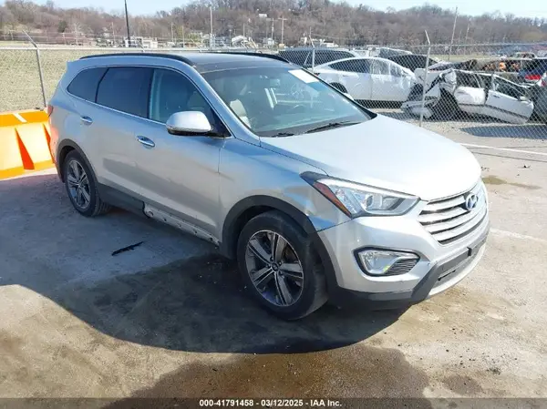 KM8SR4HF5GU156788 2016 HYUNDAI SANTA FE - Image 1