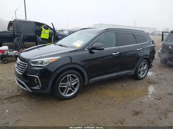 KM8SR4HF5HU208597 2017 HYUNDAI SANTA FE - Image 2