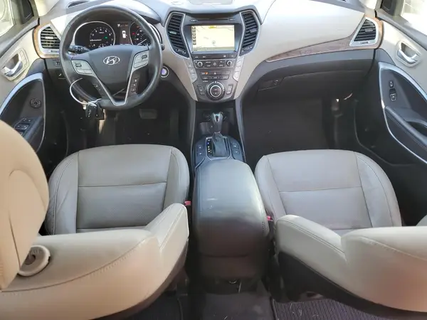 KM8SR4HF5HU216375 2017 HYUNDAI SANTA FE - Image 8