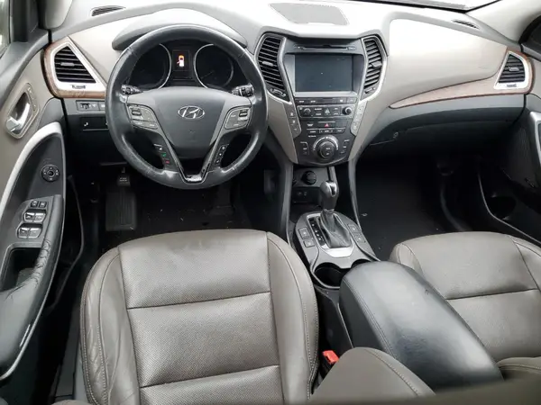 KM8SR4HF5HU217218 2017 HYUNDAI SANTA FE - Image 8