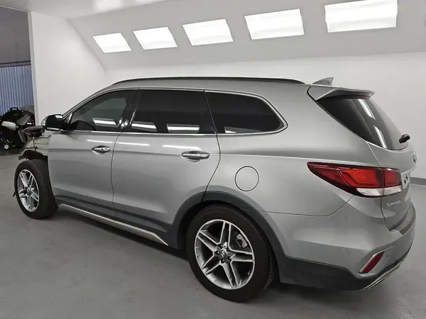 KM8SR4HF5HU233659 2017 HYUNDAI SANTA FE - Image 2