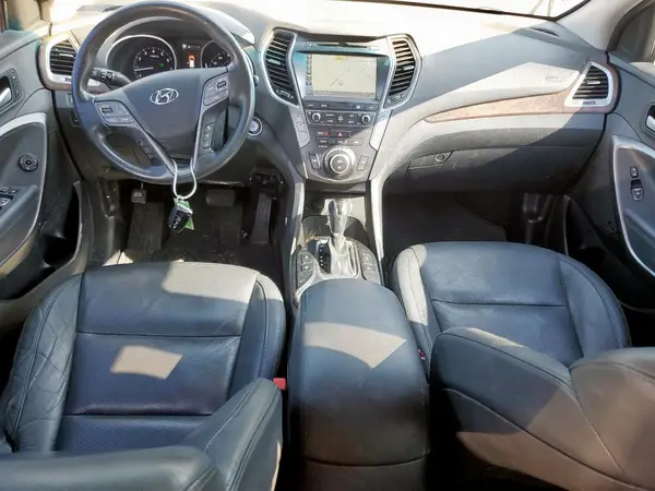 KM8SR4HF5HU234939 2017 HYUNDAI SANTA FE - Image 8