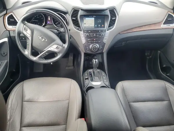 KM8SR4HF5HU236240 2017 HYUNDAI SANTA FE - Image 8