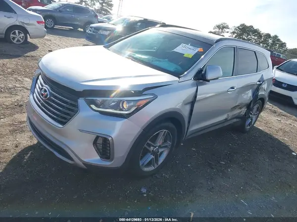 KM8SR4HF5HU236254 2017 HYUNDAI SANTA FE - Image 2