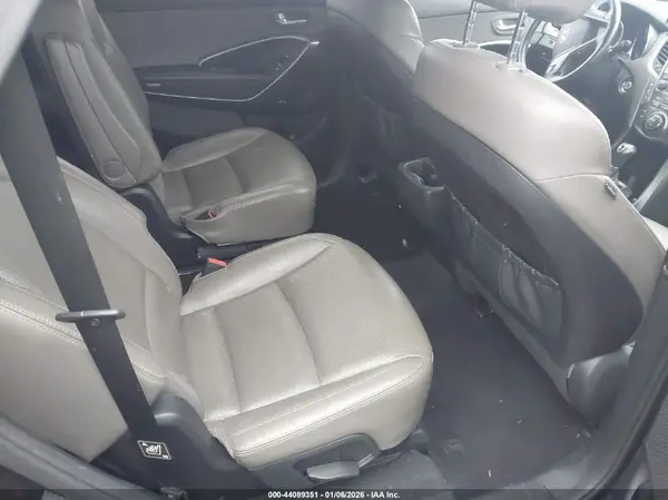 KM8SR4HF5HU236738 2017 HYUNDAI SANTA FE - Image 8