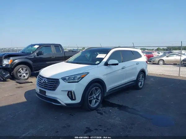 KM8SR4HF5HU248985 2017 HYUNDAI SANTA FE - Image 2