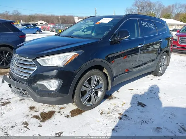 KM8SR4HF6GU137523 2016 HYUNDAI SANTA FE - Image 2