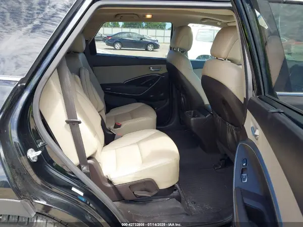 KM8SR4HF6HU172614 2017 HYUNDAI SANTA FE - Image 8