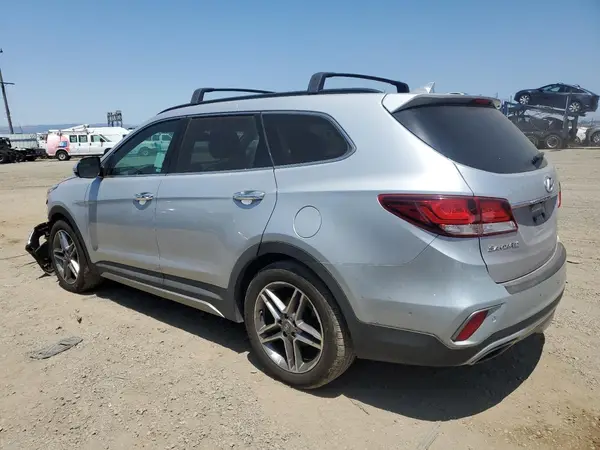 KM8SR4HF6HU185704 2017 HYUNDAI SANTA FE - Image 2
