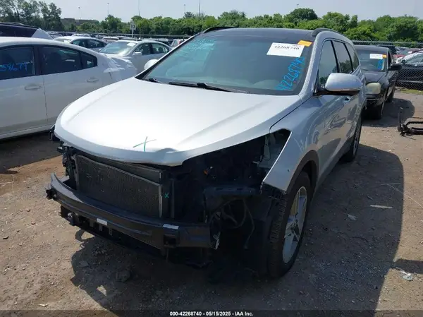 KM8SR4HF6JU265039 2018 HYUNDAI SANTA FE - Image 2