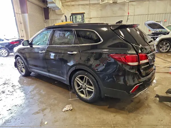 KM8SR4HF6JU267115 2018 HYUNDAI SANTA FE - Image 2