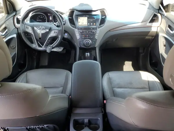 KM8SR4HF6JU282195 2018 HYUNDAI SANTA FE - Image 8