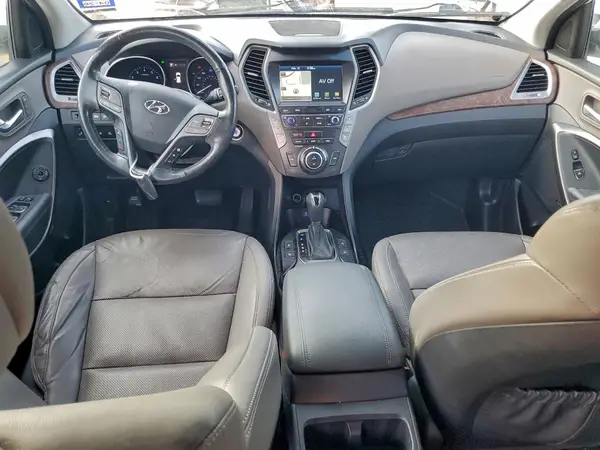 KM8SR4HF6KU305587 2019 HYUNDAI SANTA FE - Image 8