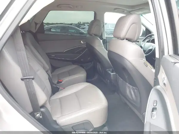 KM8SR4HF6KU309185 2019 HYUNDAI SANTA FE - Image 8