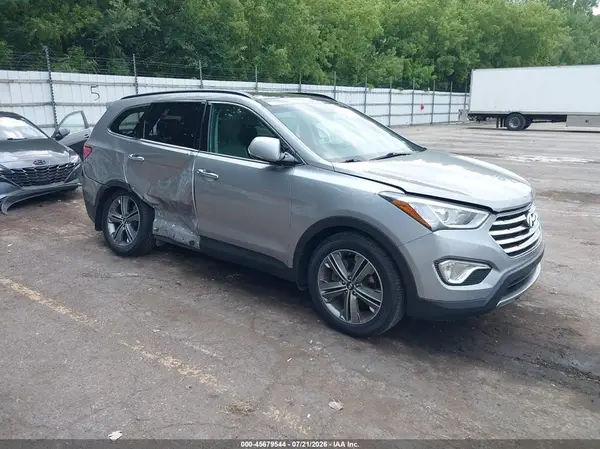 KM8SR4HF7GU152659 2016 HYUNDAI SANTA FE - Image 1
