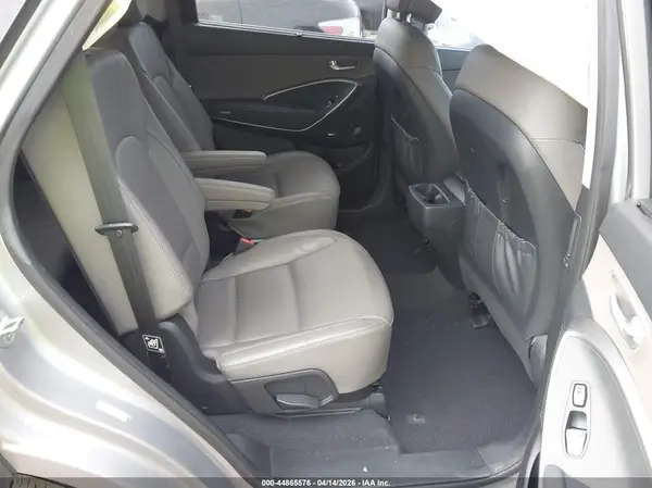KM8SR4HF7HU169382 2017 HYUNDAI SANTA FE - Image 8