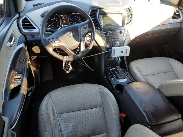 KM8SR4HF7HU183525 2017 HYUNDAI SANTA FE - Image 8