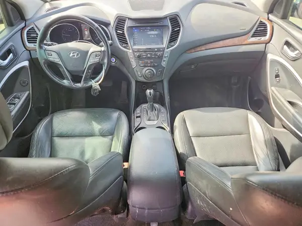 KM8SR4HF7HU208195 2017 HYUNDAI SANTA FE - Image 8