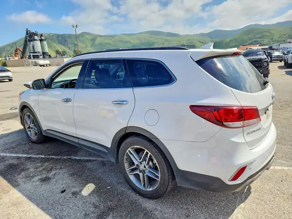 KM8SR4HF7HU215454 2017 HYUNDAI SANTA FE - Image 2