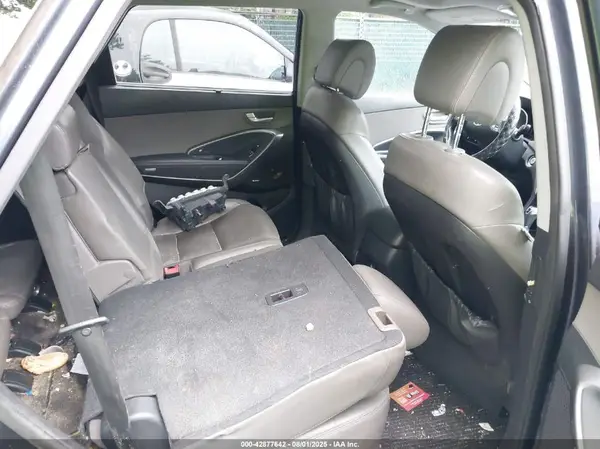 KM8SR4HF7HU226261 2017 HYUNDAI SANTA FE - Image 8