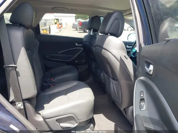KM8SR4HF7HU235350 2017 HYUNDAI SANTA FE - Image 8
