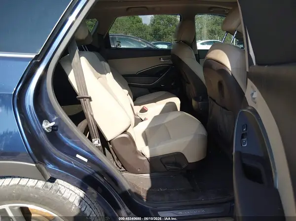 KM8SR4HF7HU251340 2017 HYUNDAI SANTA FE - Image 8