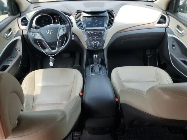 KM8SR4HF7HU252696 2017 HYUNDAI SANTA FE - Image 8