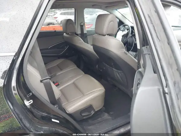 KM8SR4HF7JU283016 2018 HYUNDAI SANTA FE - Image 8