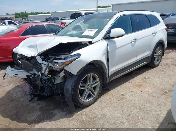 KM8SR4HF7KU310751 2019 HYUNDAI SANTA FE - Image 2