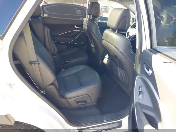 KM8SR4HF8GU132890 2016 HYUNDAI SANTA FE - Image 8