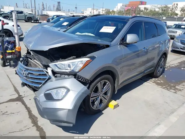 KM8SR4HF8GU145316 2016 HYUNDAI SANTA FE - Image 2