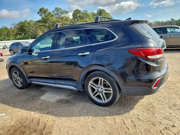 KM8SR4HF8HU166636 2017 HYUNDAI SANTA FE - Image 2
