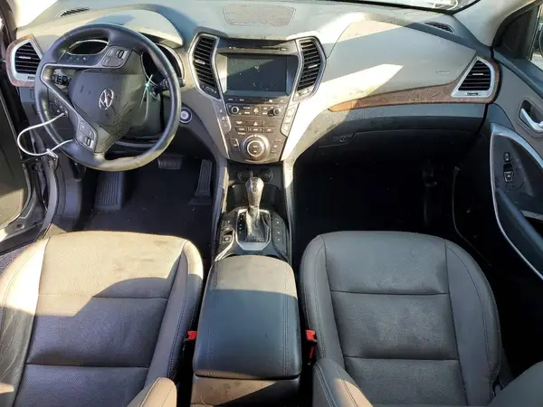 KM8SR4HF8HU184537 2017 HYUNDAI SANTA FE - Image 8