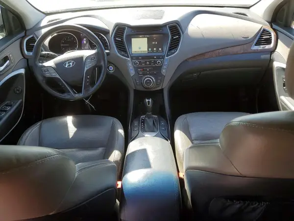 KM8SR4HF8HU185087 2017 HYUNDAI SANTA FE - Image 8
