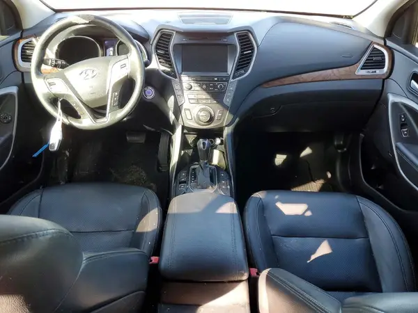 KM8SR4HF8HU185722 2017 HYUNDAI SANTA FE - Image 8