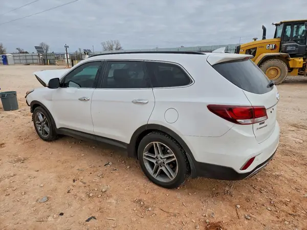 KM8SR4HF8HU195828 2017 HYUNDAI SANTA FE - Image 2