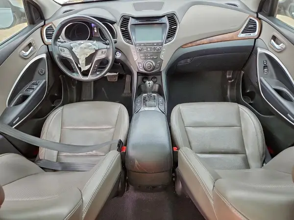 KM8SR4HF8HU195828 2017 HYUNDAI SANTA FE - Image 8