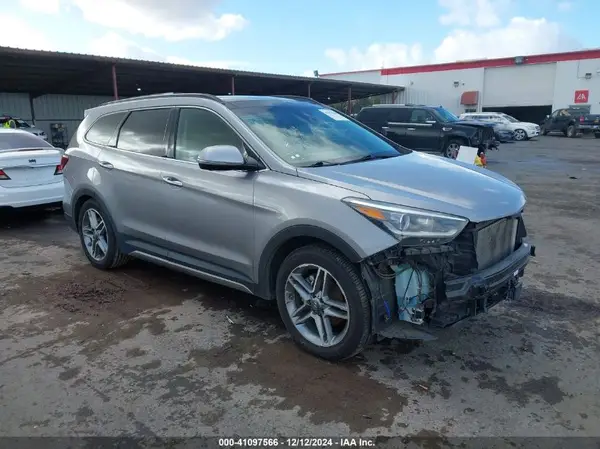 KM8SR4HF8HU201787 2017 HYUNDAI SANTA FE - Image 1
