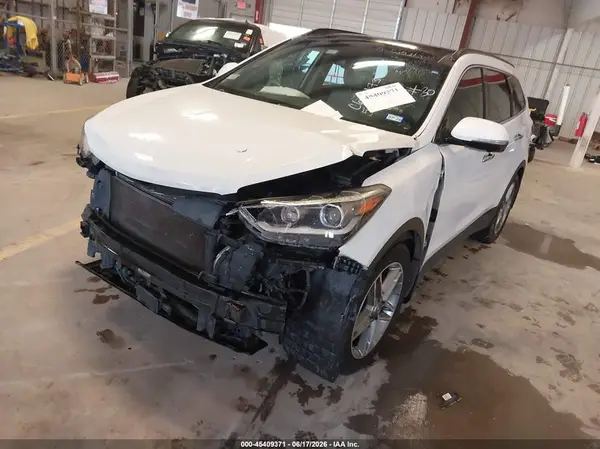 KM8SR4HF8HU205970 2017 HYUNDAI SANTA FE - Image 2