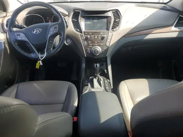 KM8SR4HF8HU229945 2017 HYUNDAI SANTA FE - Image 8