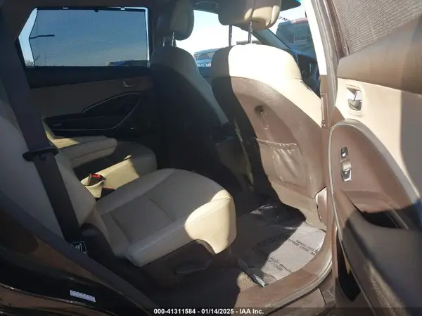 KM8SR4HF8HU232084 2017 HYUNDAI SANTA FE - Image 8