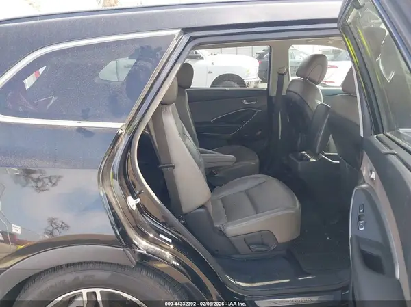 KM8SR4HF8HU250150 2017 HYUNDAI SANTA FE - Image 8