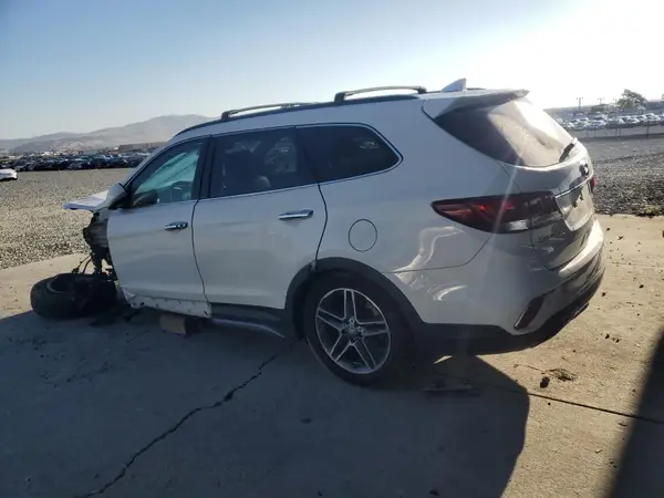 KM8SR4HF8JU258755 2018 HYUNDAI SANTA FE - Image 2