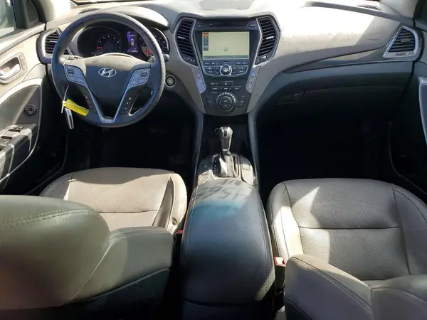 KM8SR4HF9GU145650 2016 HYUNDAI SANTA FE - Image 8