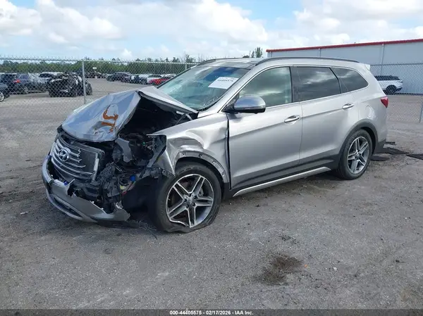 KM8SR4HF9HU177600 2017 HYUNDAI SANTA FE - Image 2