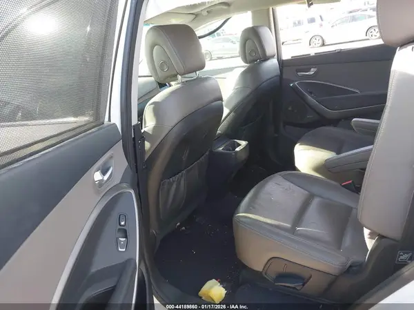 KM8SR4HF9HU179394 2017 HYUNDAI SANTA FE - Image 8
